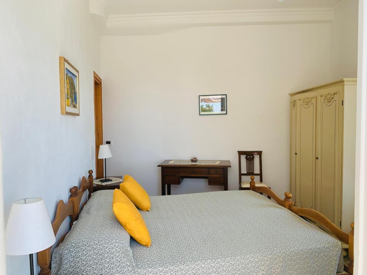 Pensione Casa Verde Sant'Angelo  Екстериор снимка